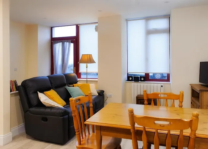 The Old Post Office レンバイル