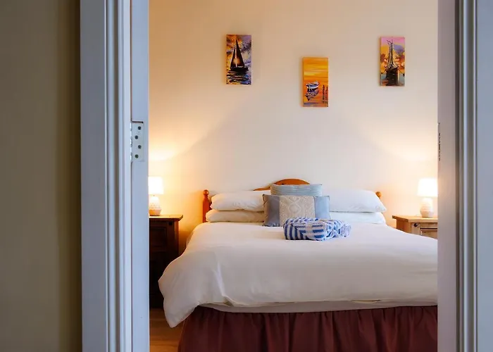 The Old Post Office 伦维尔